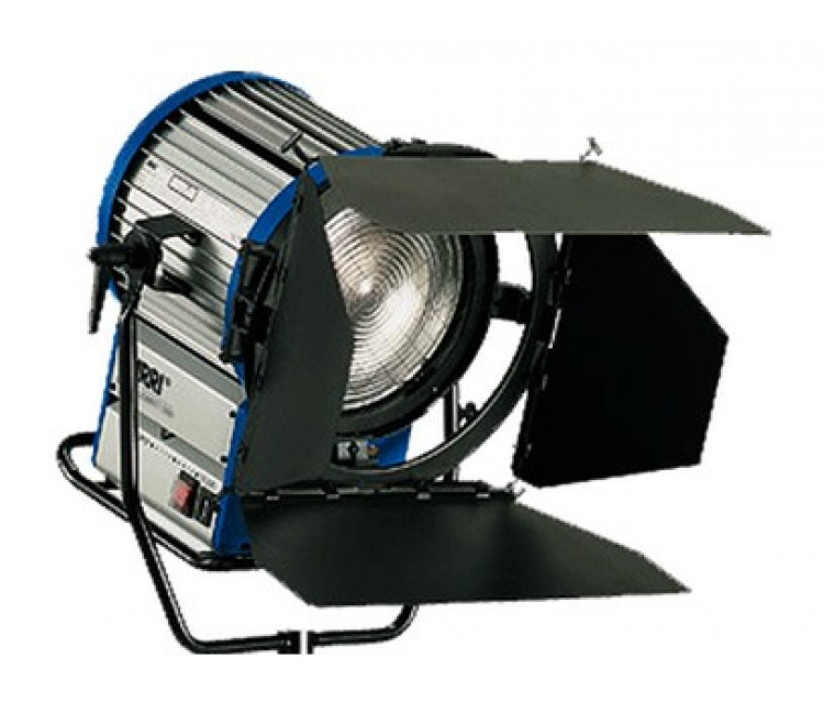Arri fresnel 2k